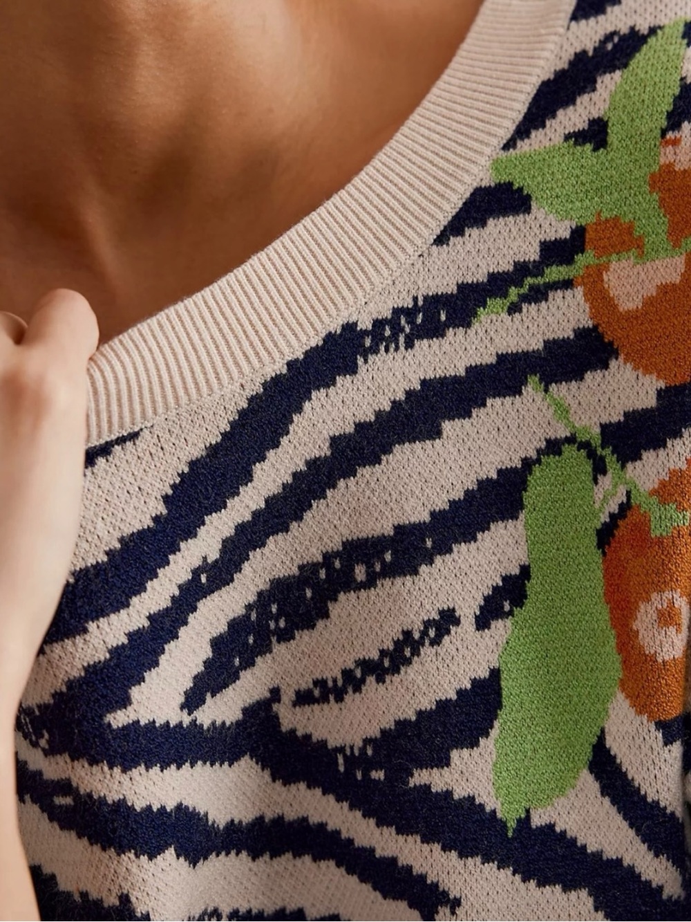 Anthropologie Maeve Dylan Mierzwiński Zebra Orange Intarsia Sweater S Oversized - Picture 5 of 6